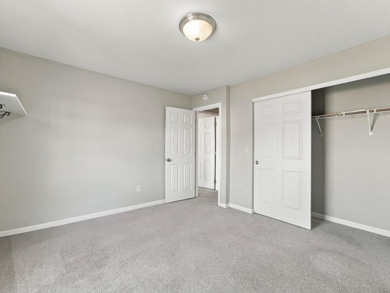 354 Kear Street, Lockbourne, OH 43137 Photo 32