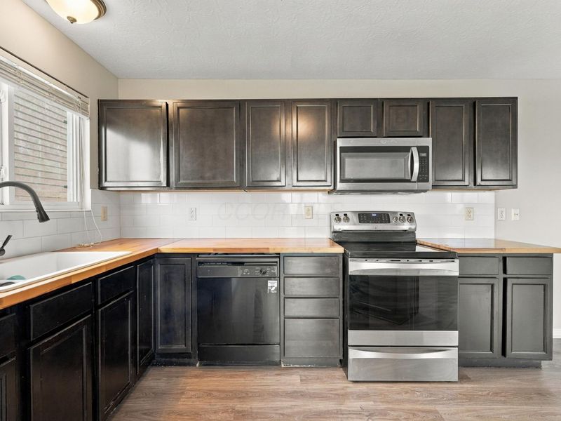 354 Kear Street, Lockbourne, OH 43137 Photo 9