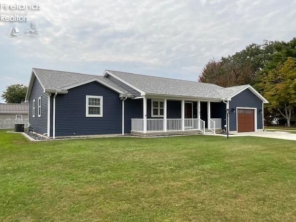 1705 Hayes Avenue, Fremont, OH 43420