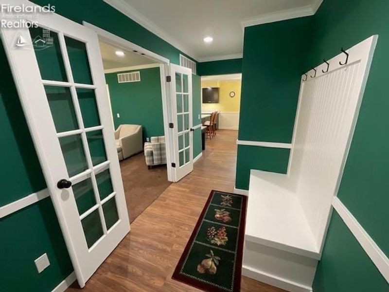 1705 Hayes Avenue, Fremont, OH 43420 Photo 3