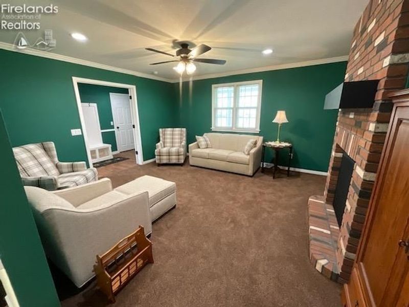 1705 Hayes Avenue, Fremont, OH 43420 Photo 6