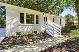 314 Adeline Drive photo 4