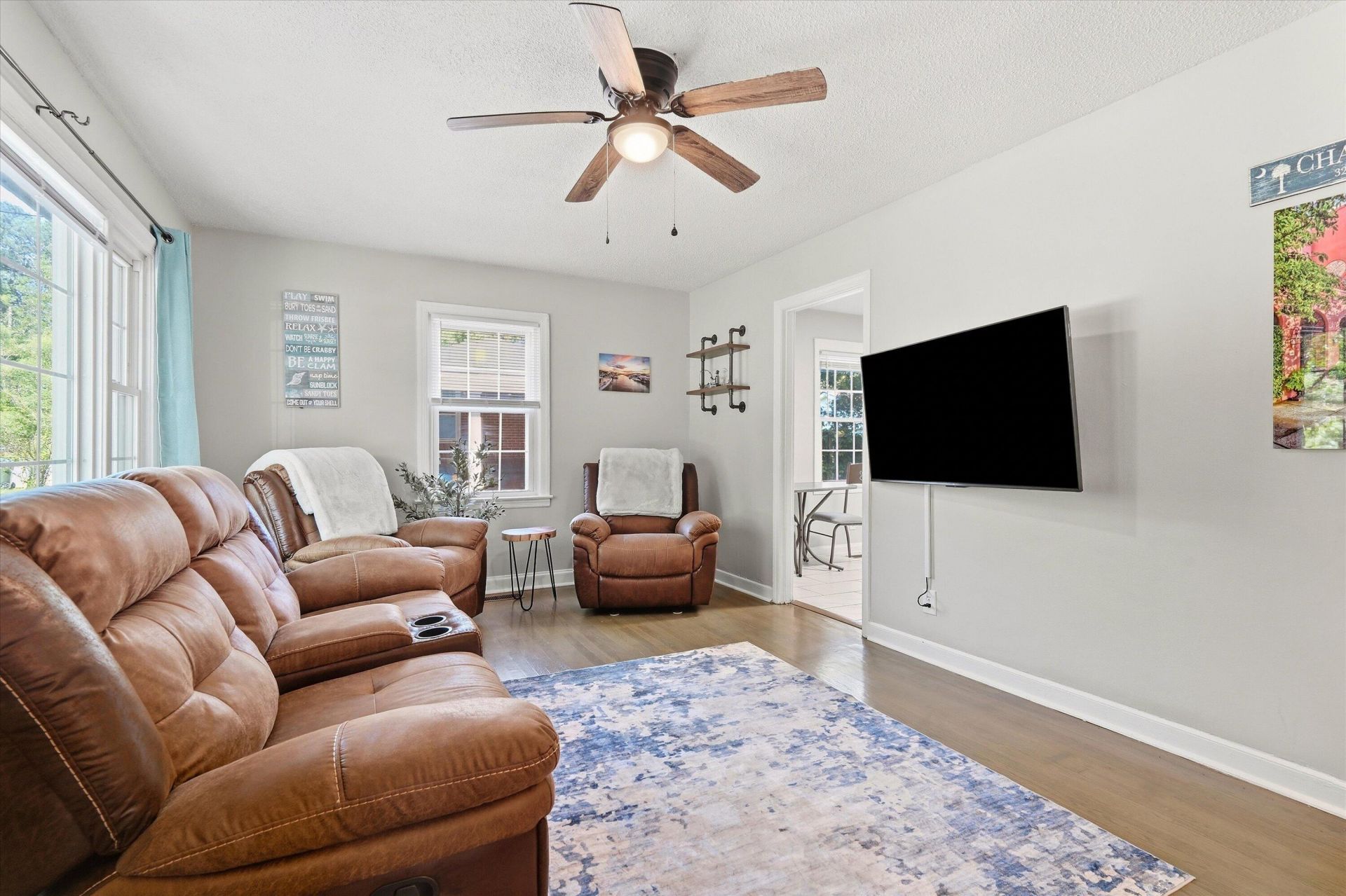 314 Adeline Drive Photo 4