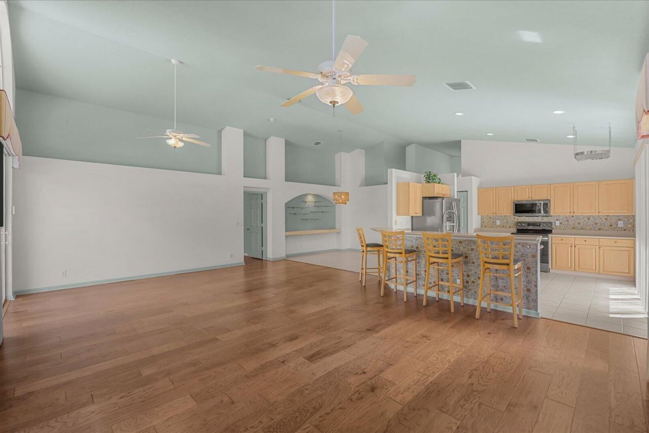 1629 SE Shelburnie Way, Port Saint Lucie, FL 34952 Photo