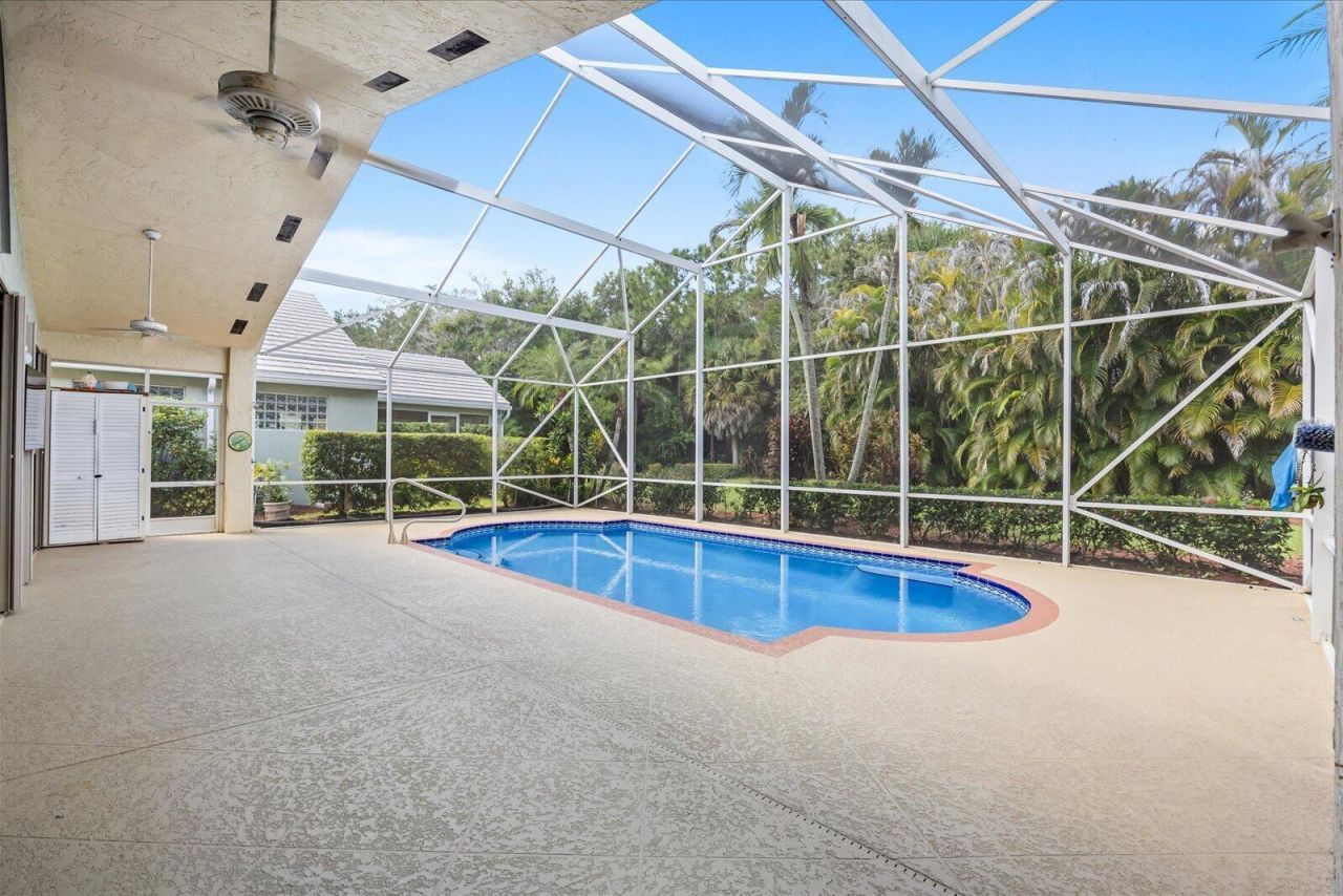 1629 SE Shelburnie Way, Port Saint Lucie, FL 34952 Photo