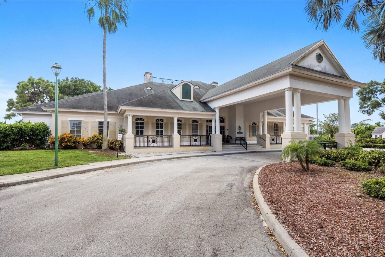 1629 SE Shelburnie Way, Port Saint Lucie, FL 34952 Photo