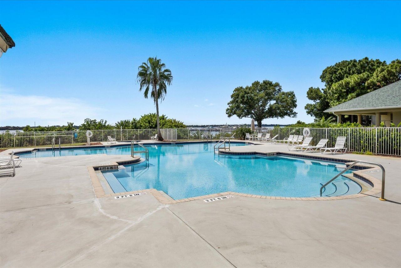 1629 SE Shelburnie Way, Port Saint Lucie, FL 34952 Photo