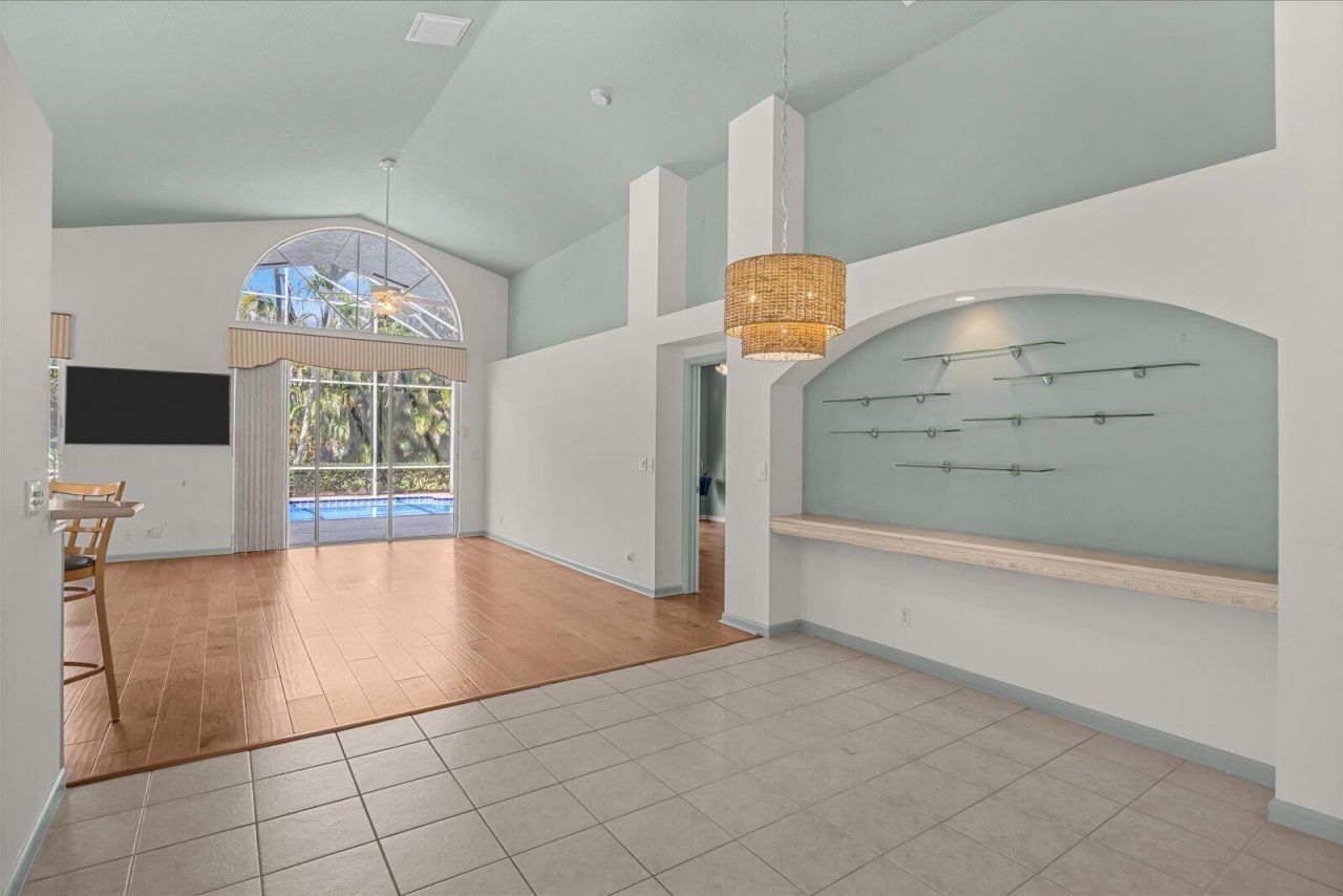 1629 SE Shelburnie Way, Port Saint Lucie, FL 34952 Photo