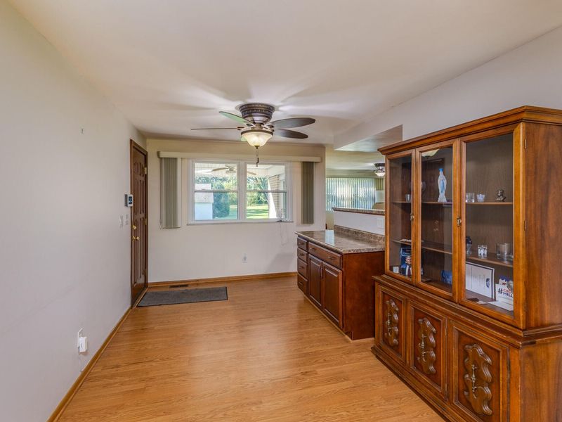 920 E Shoop Road, Tipp City, OH 45371 Photo 10