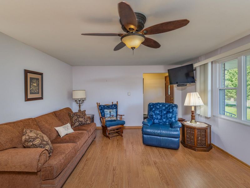 920 E Shoop Road, Tipp City, OH 45371 Photo 7