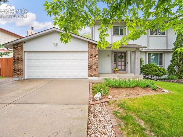 2998 Westcliff Circle, Colorado Springs, CO 80906