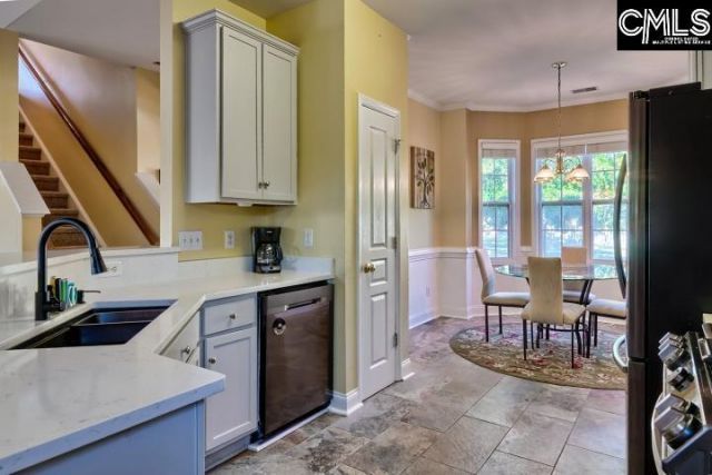 229 Southbrook Drive  Photo 12