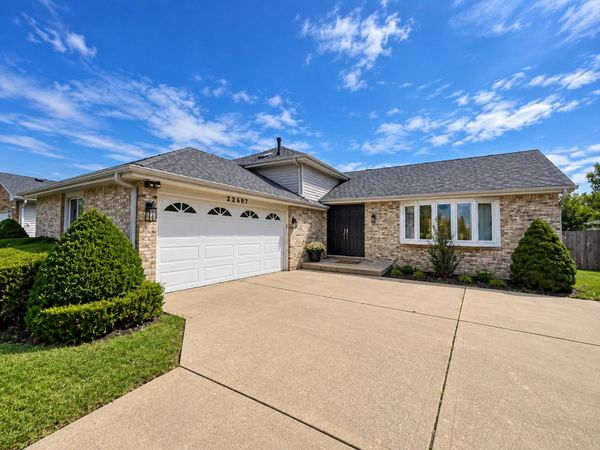 22507 Latonia Lane , Richton Park, IL 60471