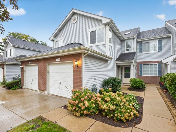 170 Sierra Pass Drive, Schaumburg, IL 60194