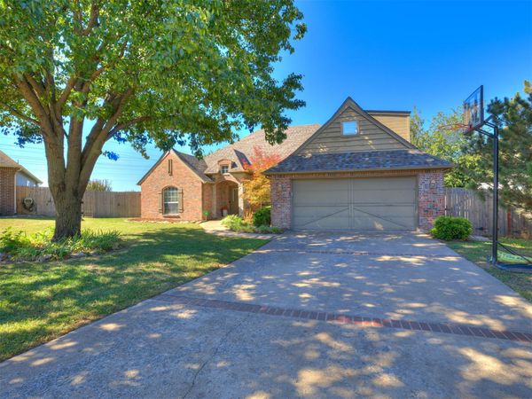 11522 S Locust Avenue , Jenks, OK 74037