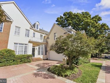 2158 HARITHY DRIVE, DUNN LORING, VA 22027