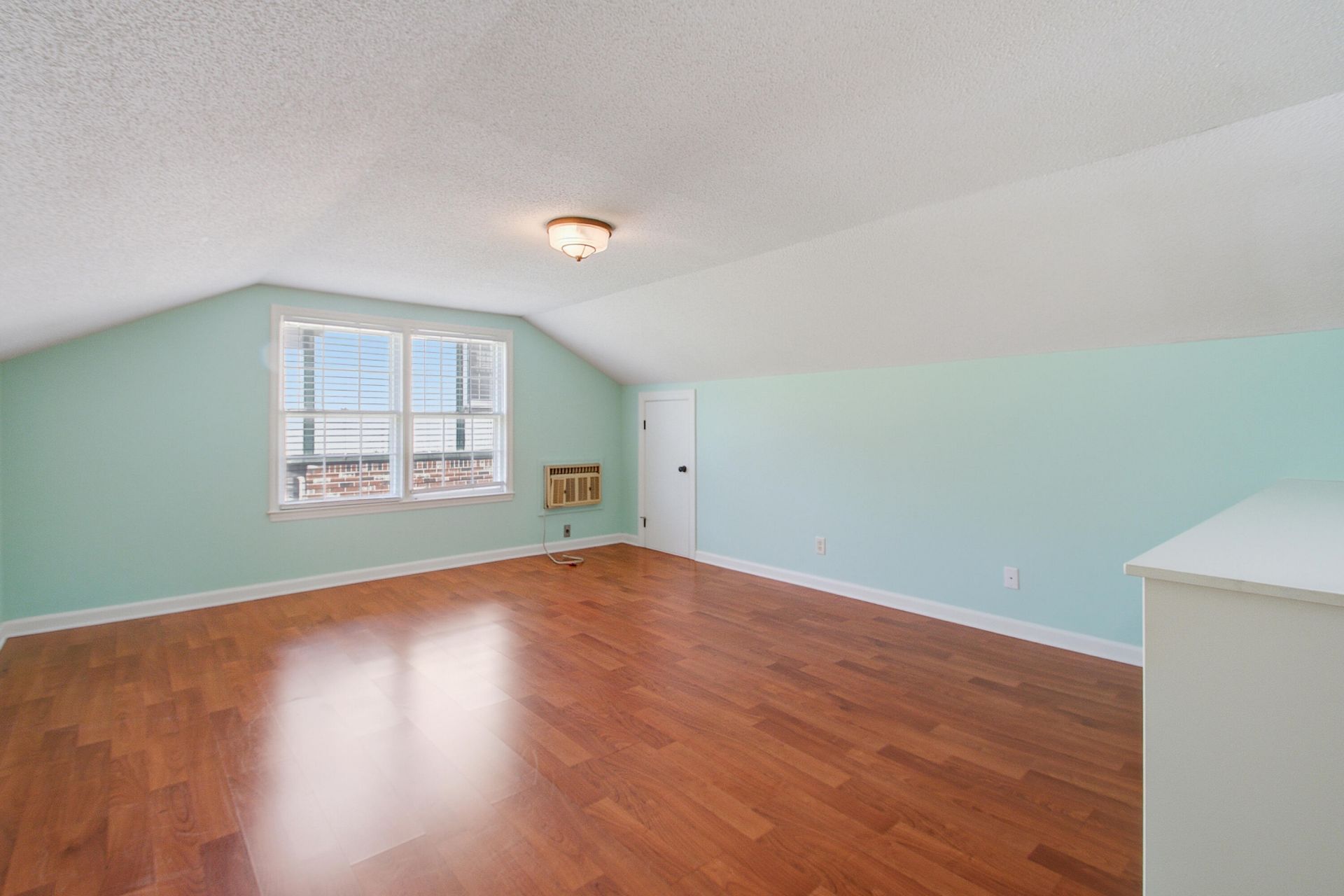 10 Sabina Court Photo 15