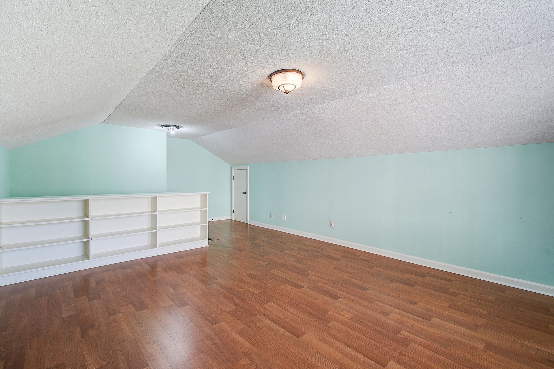 10 Sabina Court Photo 16