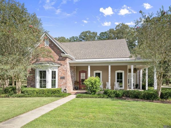 22702 Carriage Ride, Zachary, LA 70791
