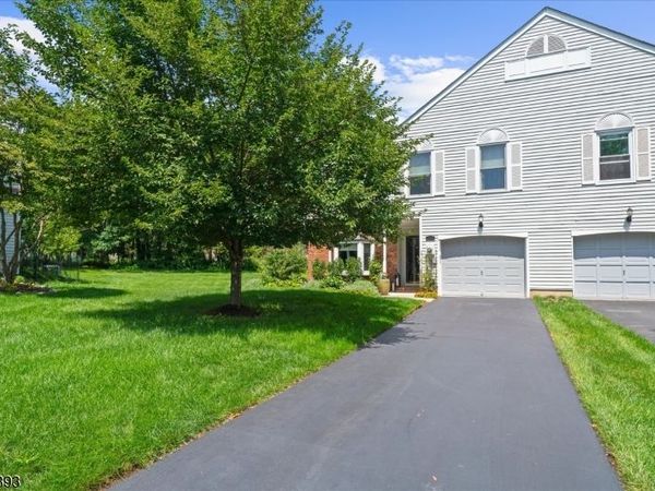 753 Vanessa Ln, Branchburg, NJ 08853