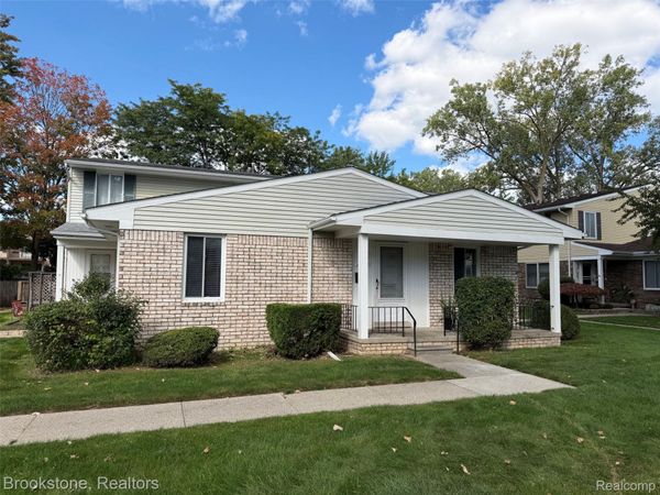 24423 Quad Park Lane , Clinton Township, Mi 48035