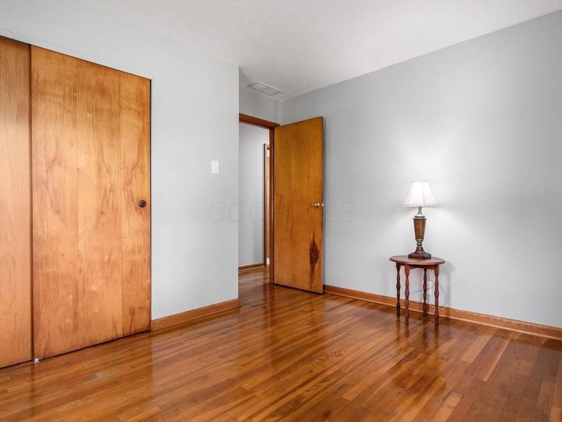 1681 S Watson Road SE, Heath, OH 43056 Photo 19