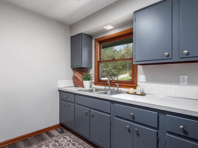 1681 S Watson Road SE, Heath, OH 43056 Photo 8