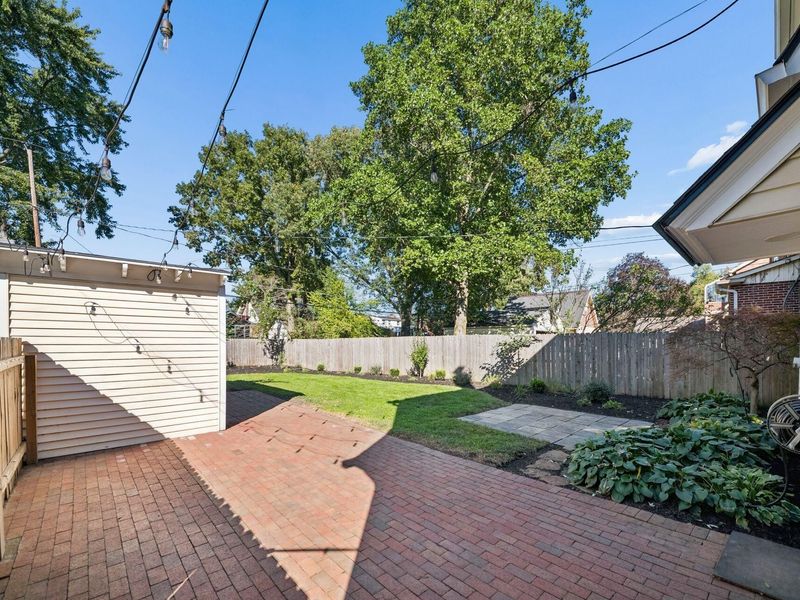 54 Winthrop Road, Columbus, OH 43214 Photo 41