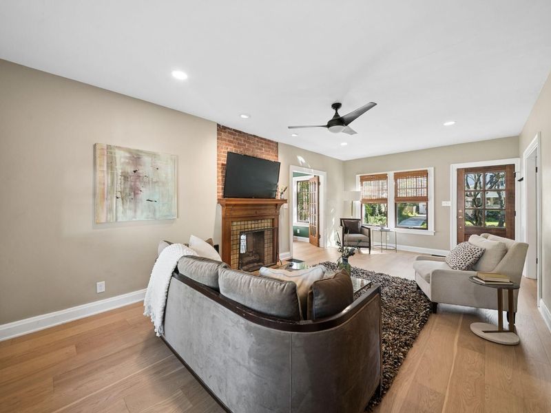 54 Winthrop Road, Columbus, OH 43214 Photo 8