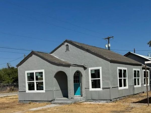 116 Taft, Eden, TX 76837
