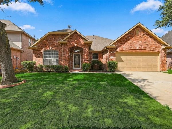 304 Patricia Lane, Highland Village, TX 75077