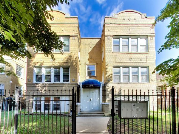 4112 W George Street , Unit 1W, Chicago, IL 60641