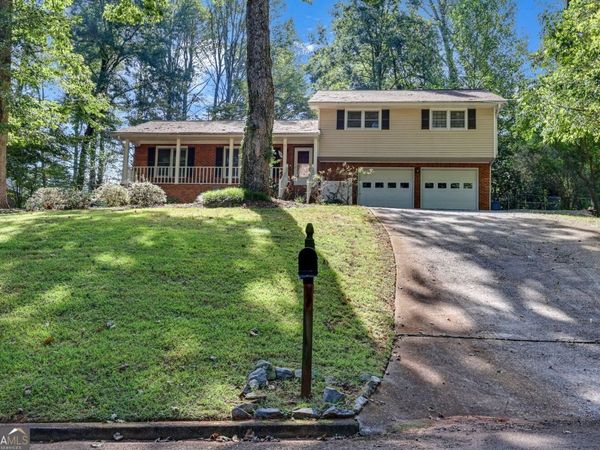 5728 Four Winds Court SW, Lilburn, GA 30047