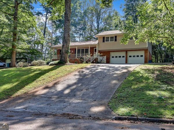 5728 Four Winds Court SW, Lilburn, GA 30047