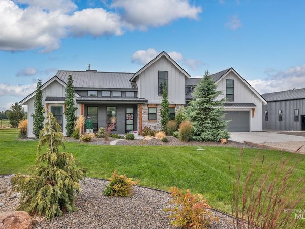 10499 N Iowa Ave, Payette, ID 83661