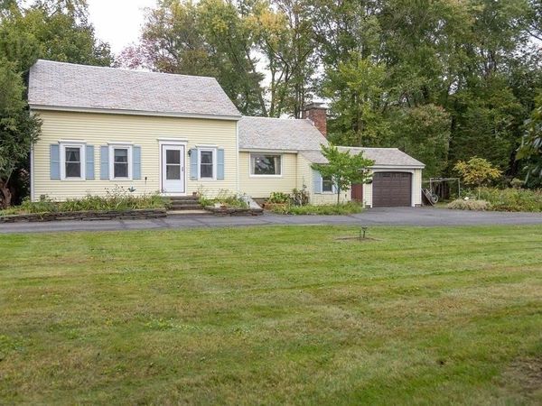 90 N Main Street, Deerfield, MA 01373