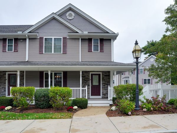 262 Winn Street, Unit A, Burlington, MA 01803
