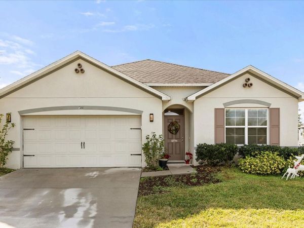201 WOOD HOLLOW ROAD , DELAND, FL 32724