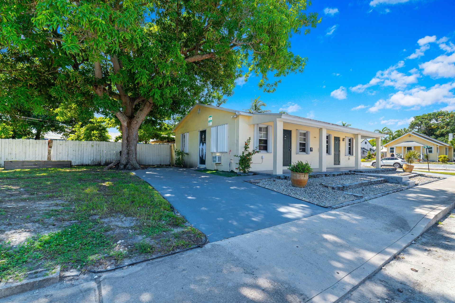 1202 S M Street, Lake Worth Beach, FL 33460 Photo
