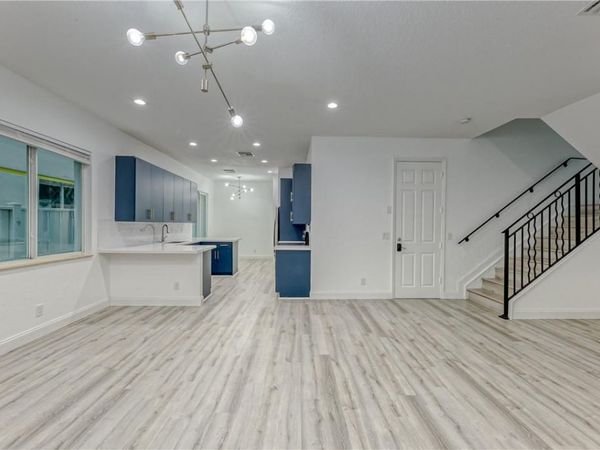500 SW 4th Avenue, Fort Lauderdale, FL 33315