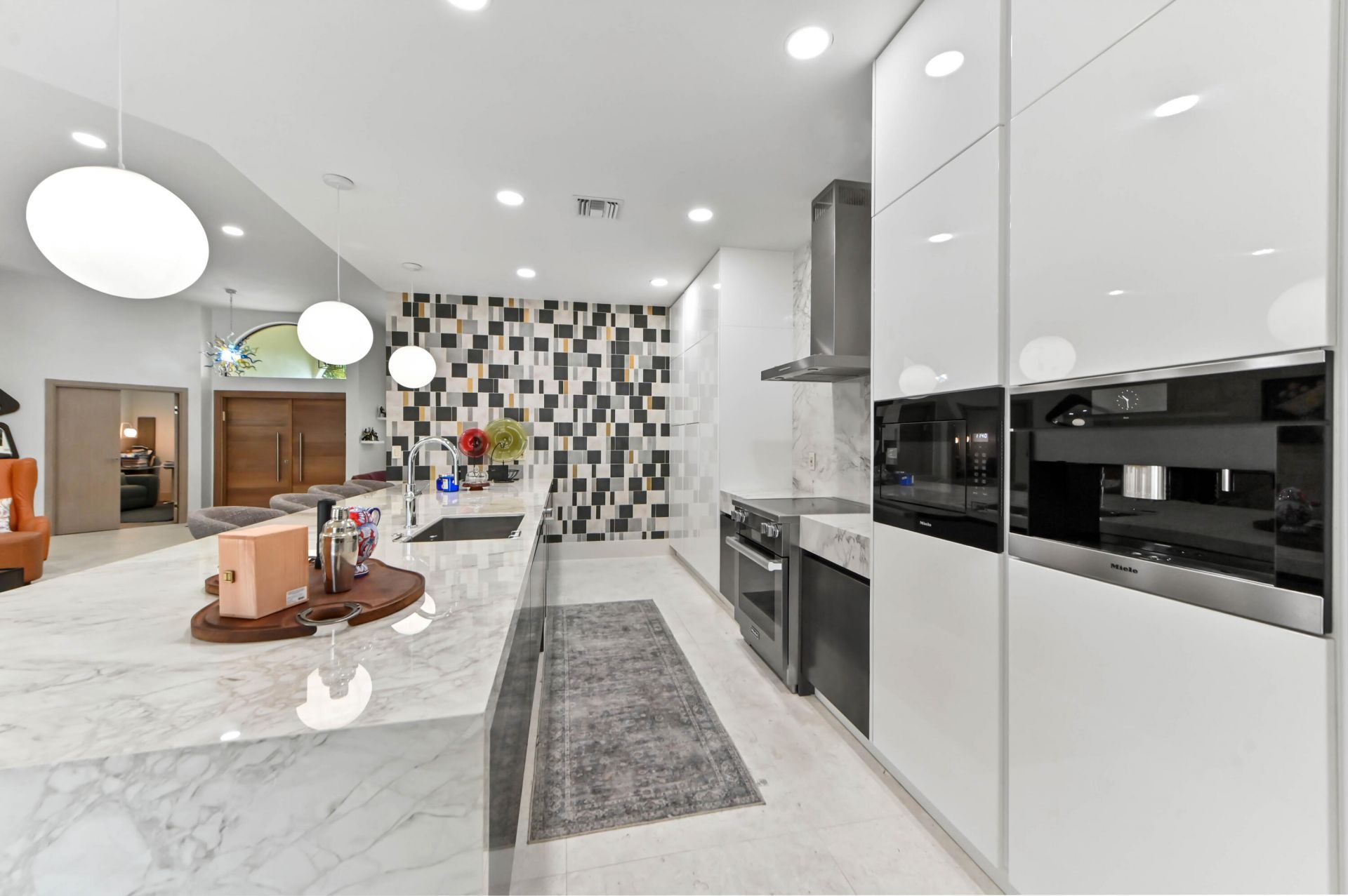 15490 Whispering Willow Drive, Wellington, FL 33414 Photo