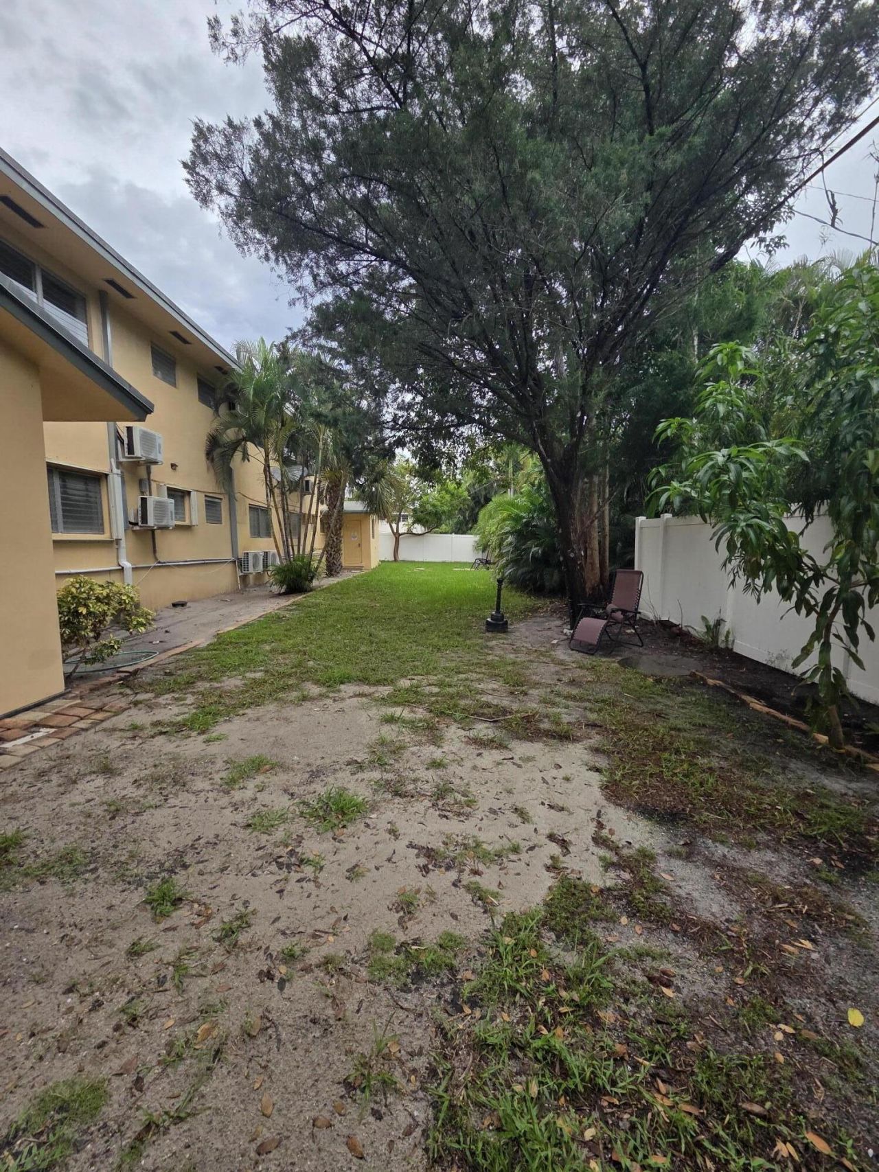 2716 NE 30th Place, Unit 105C, Fort Lauderdale, FL 33306 Photo