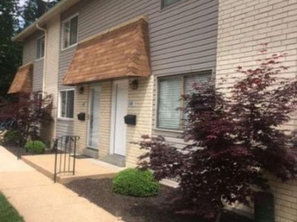 845 Portsdown Road, Ballwin, MO 63011