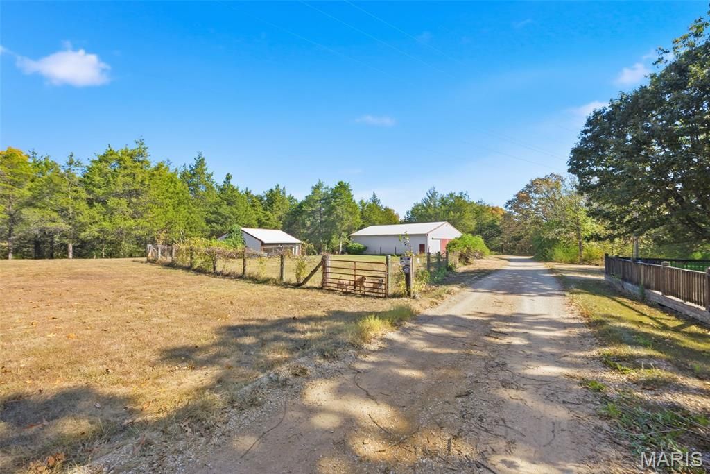 12956 Hencher Road, De Soto, MO 63020 Main Photo