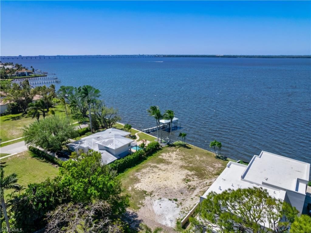 1204 Alhambra Dr , Fort Myers, FL 33901 Photo