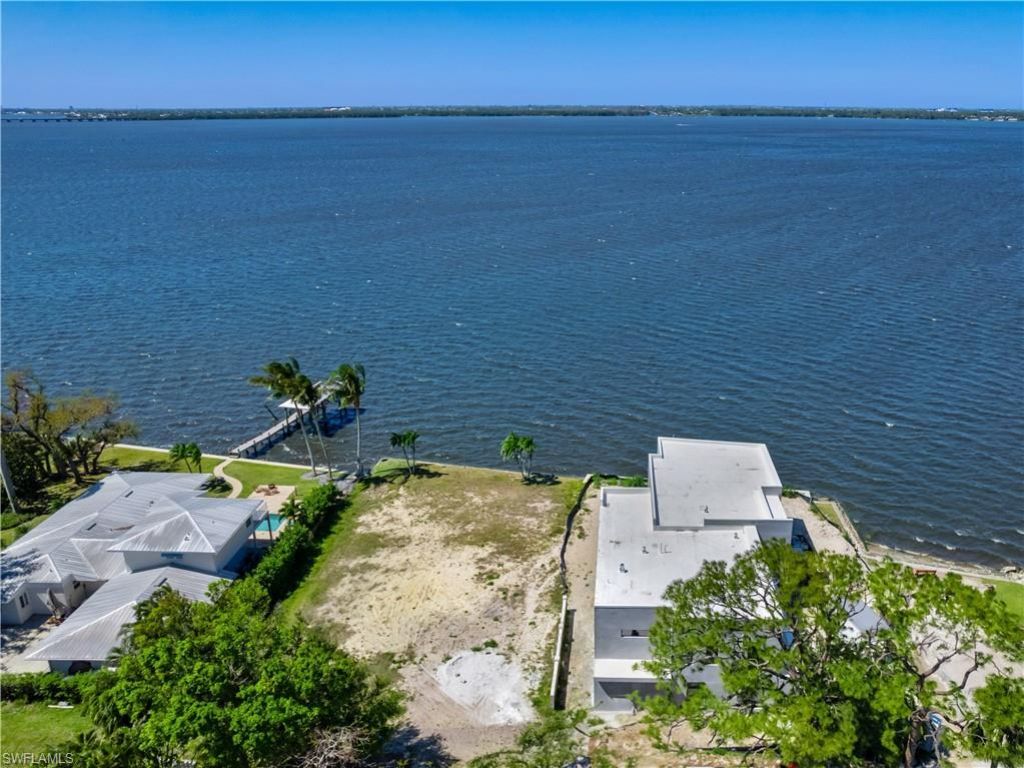 1204 Alhambra Dr , Fort Myers, FL 33901 Photo
