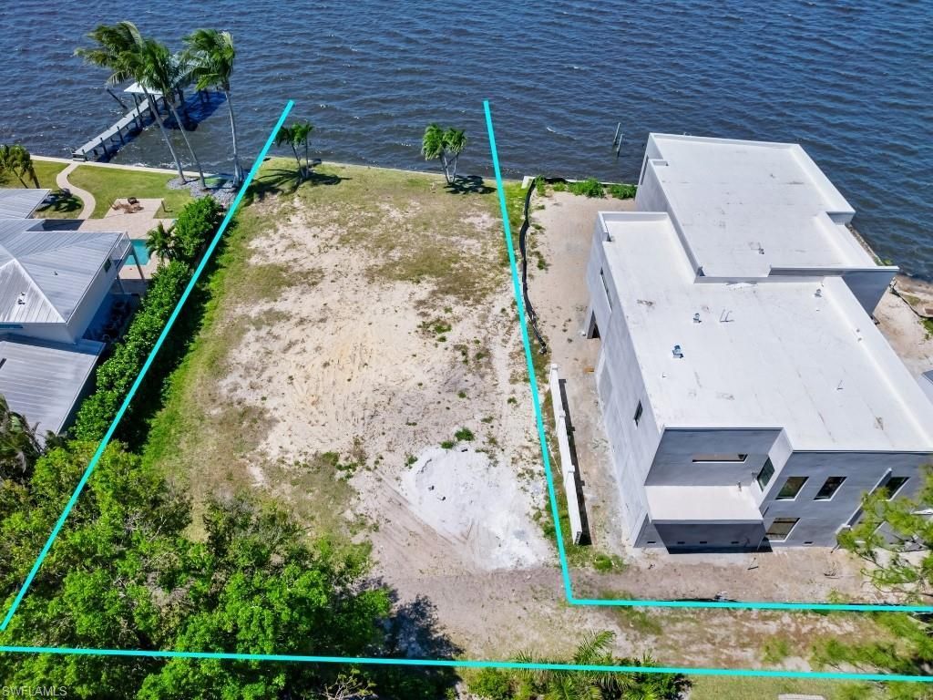 1204 Alhambra Dr , Fort Myers, FL 33901 Photo
