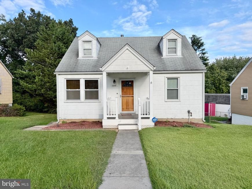 1232 Berk Avenue, Baltimore, MD 21237 Main Photo