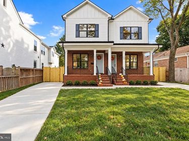 103A E OXFORD AVENUE, ALEXANDRIA, VA 22301