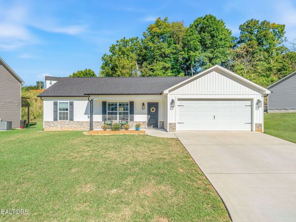 5519 Berkley Landing Lane, Knoxville, TN 37918